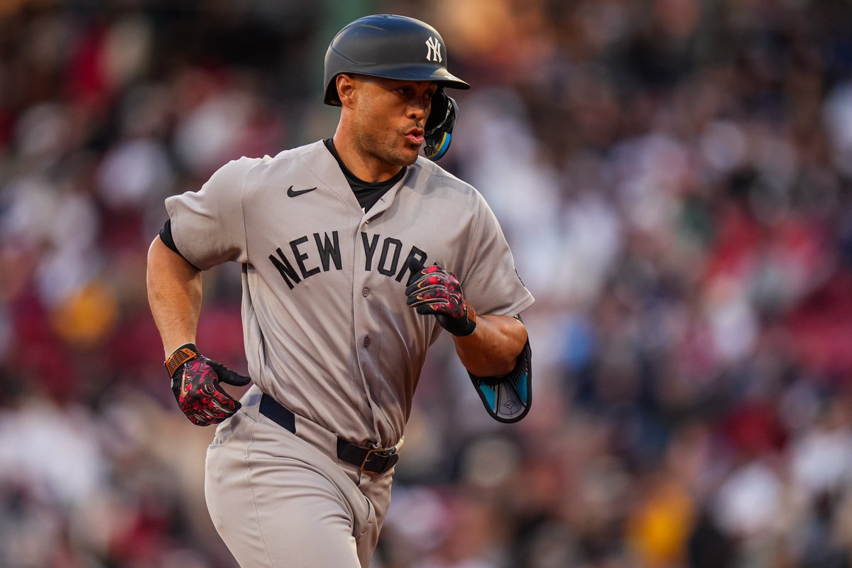 Fireside Yankees tweet media