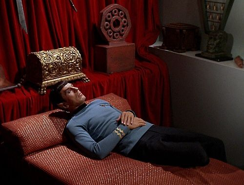 Parallel Universe Riker 🏁 tweet media