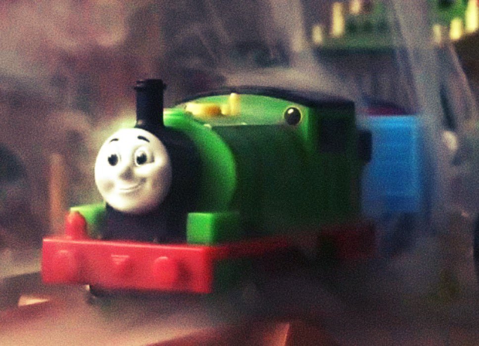 TrainRstudios tweet media