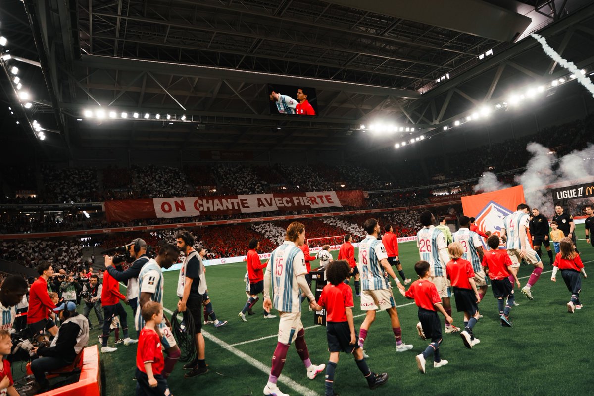 🚨 𝗕𝗘𝗟𝗟𝗘 𝗔𝗙𝗙𝗟𝗨𝗘𝗡𝗖𝗘 ! Le LOSC encore dans le haut du classement de la 32e journée de Ligue 1 ! 🔥

🏟️ 44 378 supporters présents à la Decathlon Arena – Stade Pierre-Mauroy pour LOSC – Le Havre AC 🤩❤️

📊 Les Dogues décrochent la 3e meilleure affluence de la journée,