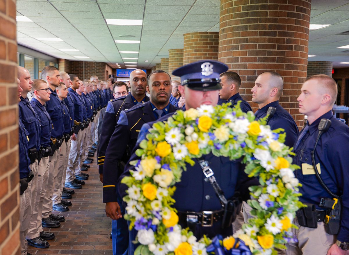 Michigan State Police tweet media
