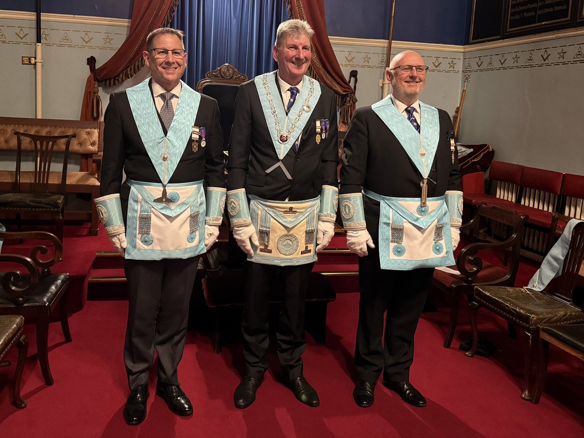 monmasons's tweet photo. Congratulations to WBro Stephen on achieving the Chair in one of the oldest lodges in the Province - Loyal Monmouth. A fantastic ceremony with excellent ritual—every seat in the lodge filled. Thank you for the warm welcome, and wishing you a truly enjoyable and successful year 🤝🏻 https://t.co/NDfKs7Etva