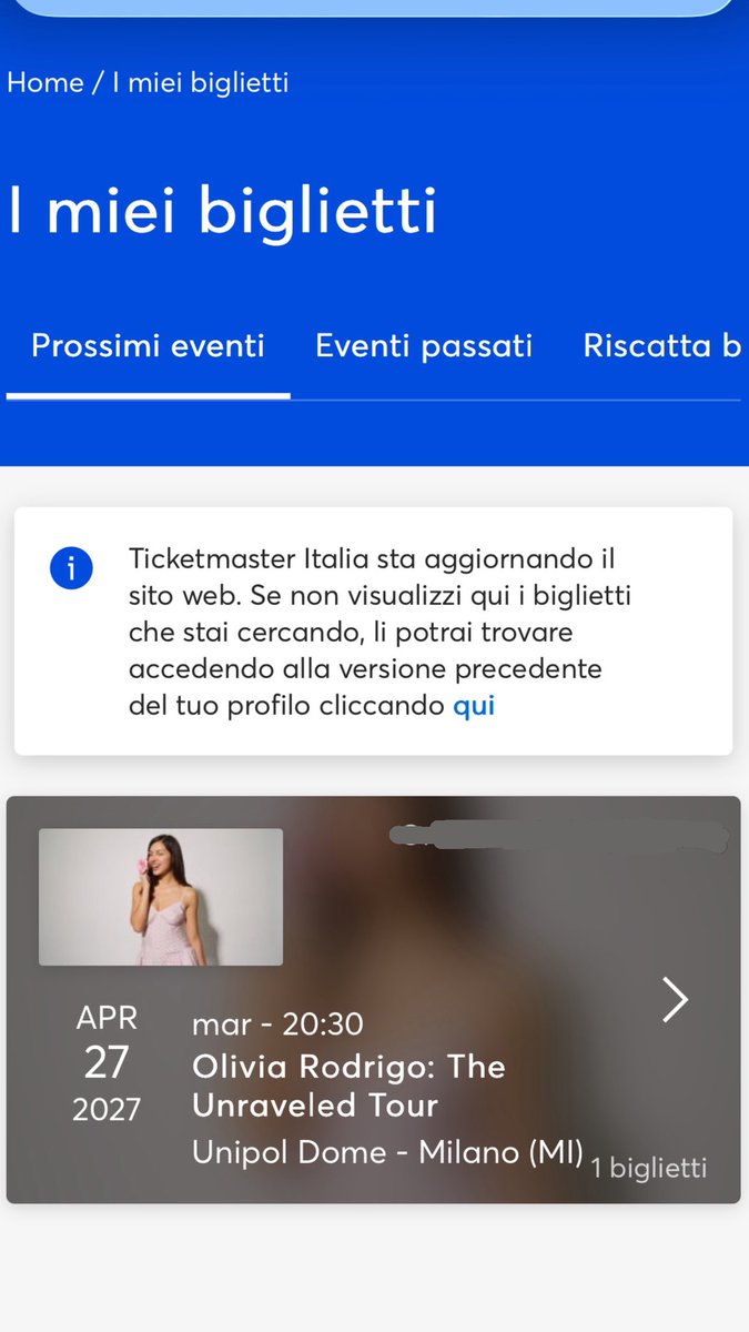 Lorenza_sofra18's tweet photo. See u both days in Milan 😭🤏🏻💞 @LiviesHQ @oliviarodrigo https://t.co/mekMyj0cxo