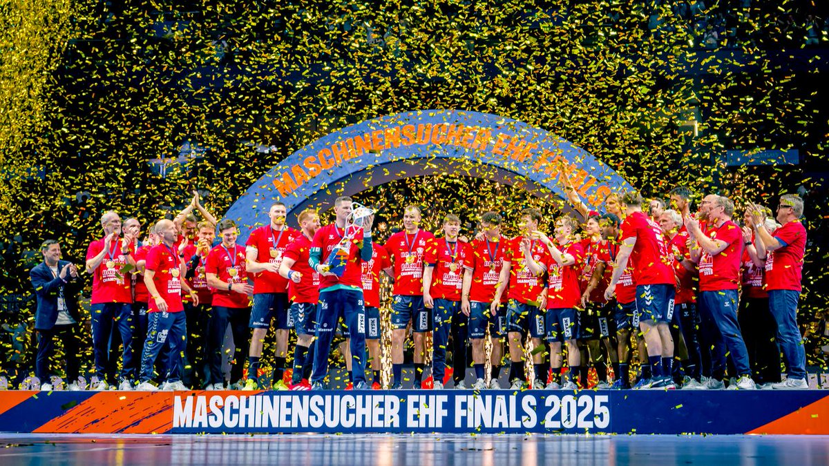 AsierOiarbide's tweet photo. ¡Insólito! La Final4 de la European League de la temporada pasada se volverá a repetir en esta.

SG Flensburg
THW Kiel
MT Melsungen
Montpellier HB https://t.co/B0MIw0xMiG