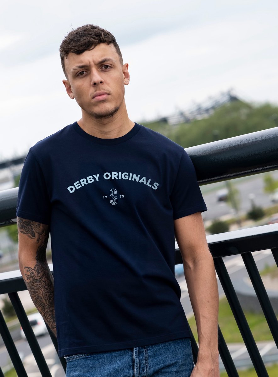 MrShaw75's tweet photo. New Colour Way incoming 🤩
Will be live to order online but we’ll have a small batch printed ready for the Spring Market this Saturday 

#derbyoriginals #dcfcfans https://t.co/swLjDiW1Op