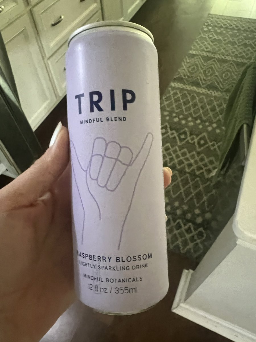 coach_ashley88's tweet image. If you’re a mocktail or non alcoholic beverage company .. I’m your girl! I have a 70k following on Instagram who are invested in my alcohol free content. 

DM me to work together!

#mocktails #ugc
