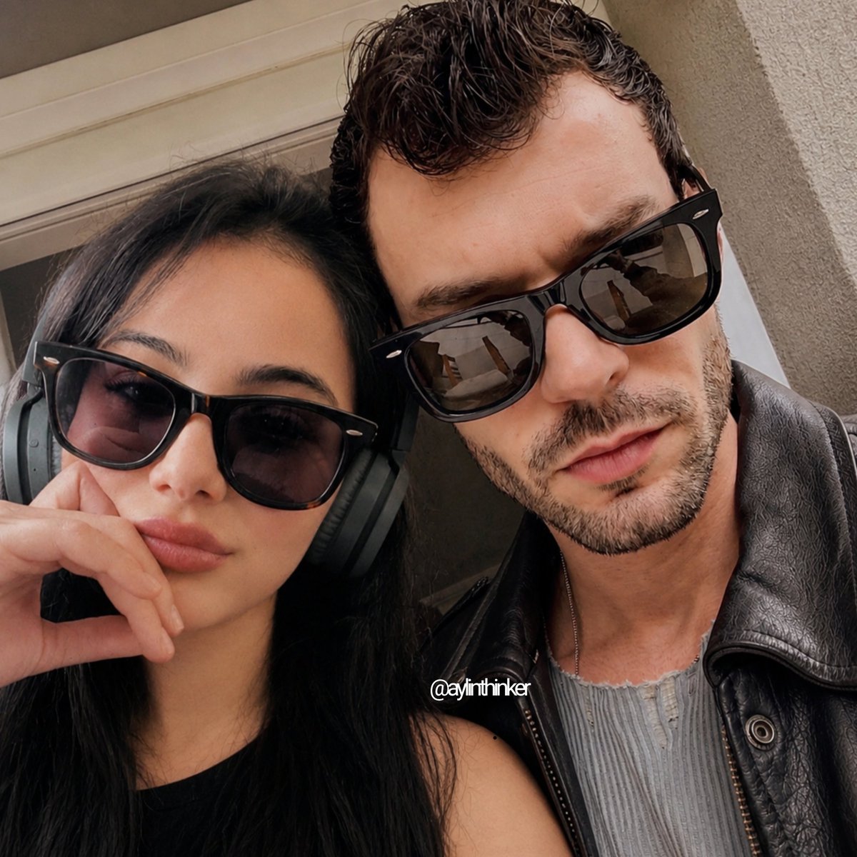 aylinthinker's tweet photo. — #aylin: the same glasses 🤭

#AytaçŞaşmaz • #HelinKandemir https://t.co/MiyLOxlb1v