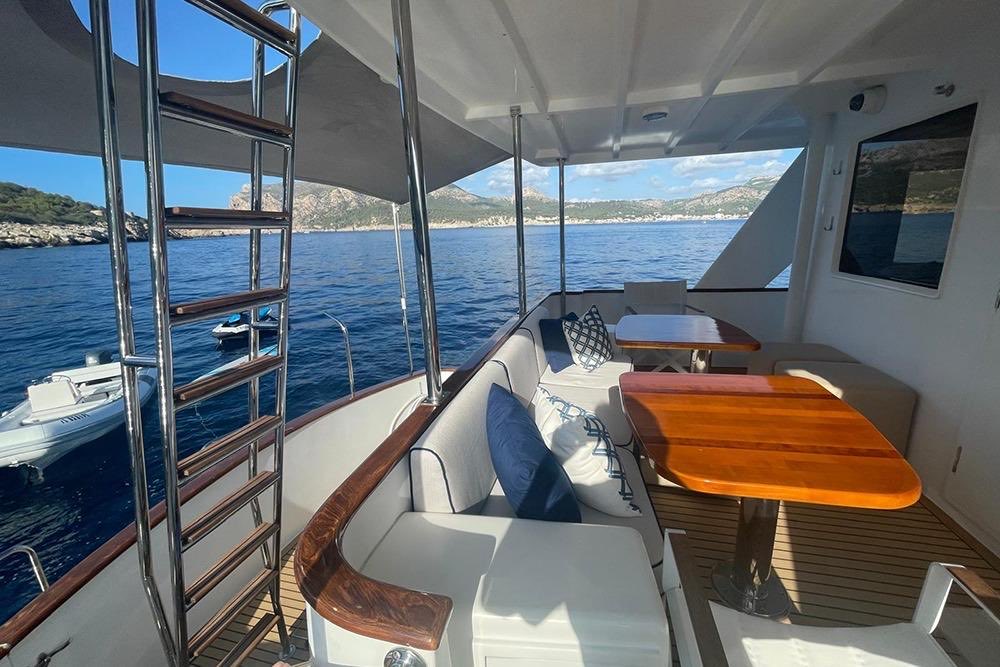 Outerreefyachts's tweet image. An excellent example of this sought-after Grand Alaskan 65 Flushdeck, with exceptional interior volume due to her Flushdeck arrangement.

Learn more: outerreefyachts.com/used-yachts/20…

#brokerage #forsale #bochinche #outerreefyachts #yachts