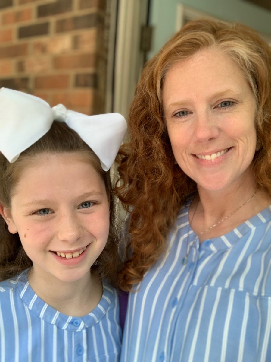 Update on my childhood friend Marcy Snow’s cancer treatments on GiveSendGo. Thank you to those of you who continue to pray for her.

givesendgo.com/marcysnowscanc…

Hello, Family and Friends:

I’m half way through my treatments. 
I have good days and bad days. 
I am pleased with the
