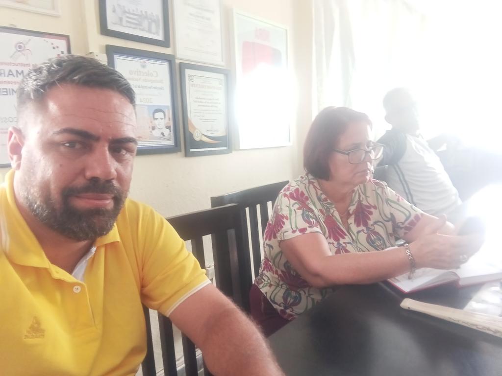 j_noslen's tweet photo. 👉 Se desarrollo encuentro de miembros de la Comisión Cultura Turismo con el nuevo Delegado del Mintur en la provincia Roberto E Calzadilla en la Direccion Provincial de Cultura
#MatancerosEnVictoria
#CubaEsCultura https://t.co/hL42Dj5T3X