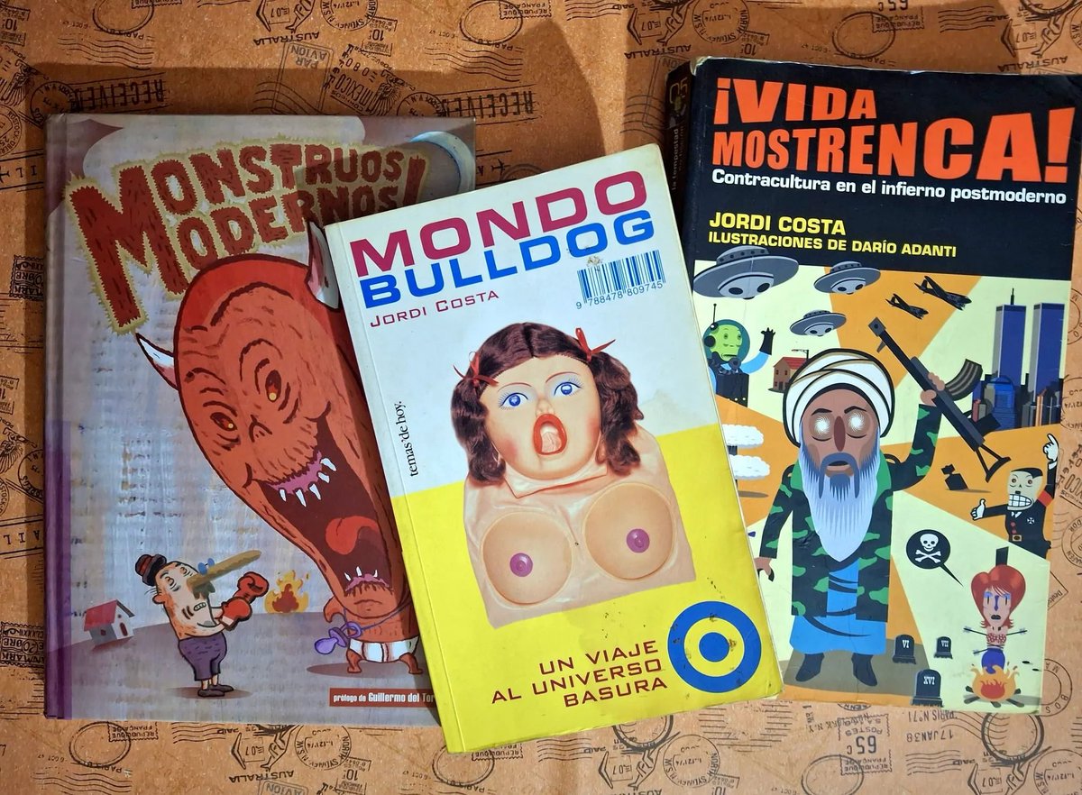LibritosJenkins's tweet photo. Tiempo después supe que, para el capítulo "Radio Abismo", Jordi Costa había adaptado Songs in the key of Z, fue allí donde descubrí a The Shaggs o al autotrepanado Wesley Willis; pero en sus artículos, Costa también hablaba de La Rata De Antequera, Joe Meek, Margarita Pracatan... https://t.co/wmZPMraOzJ