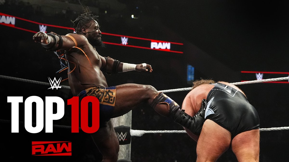 WWE tweet media