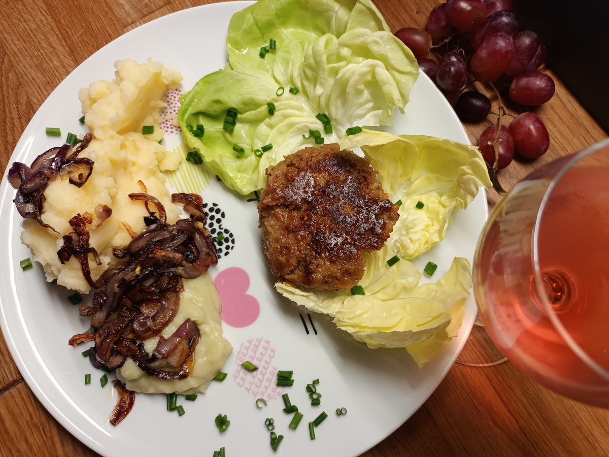 kristallnaach's tweet photo. #ResteEssen 😋🧙‍♀️#Hexenküche
😍 #frischgekocht #selbstgemacht 😋 https://t.co/yIQHkiqqb5