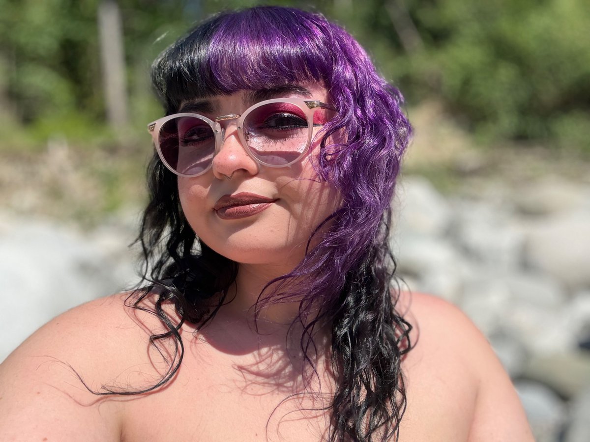 LiaRoseSFW's tweet photo. It’s nude beach season https://t.co/qMdxWsRq0H