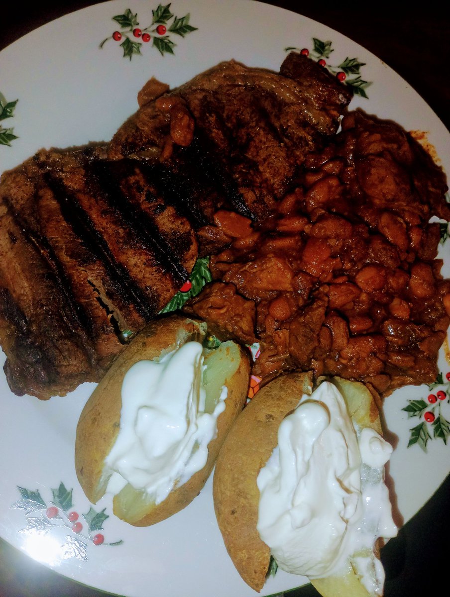 joni_kennedy's tweet image. Grilled Sirloins, Baked Potatoes &amp;amp; Homemade Ranch -Style Beans here tonight #foodie #food #foodaddict #yum #delicious #homecooked #foodaholic #foodporn #foodgasm #foodstagram #instafood #foodphoto #foodblogger