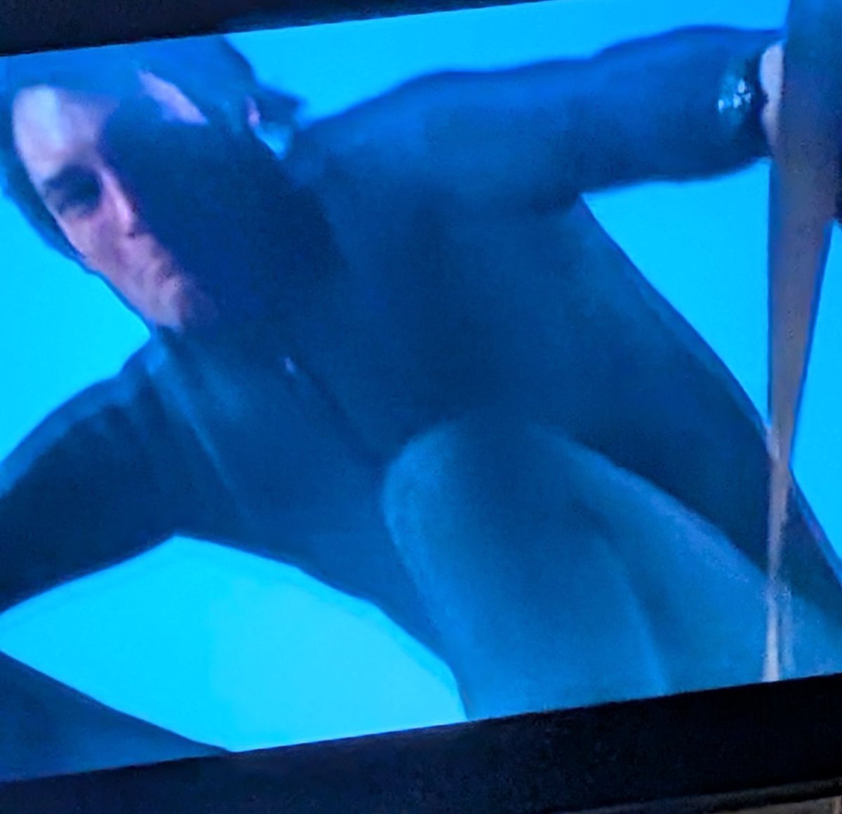 DJFarrell1's tweet photo. Thank goodness for hard currency...
#licencetokill
#jamesbond
#bondontv
#stopgettingBondwrong https://t.co/RnKFSd9OGZ