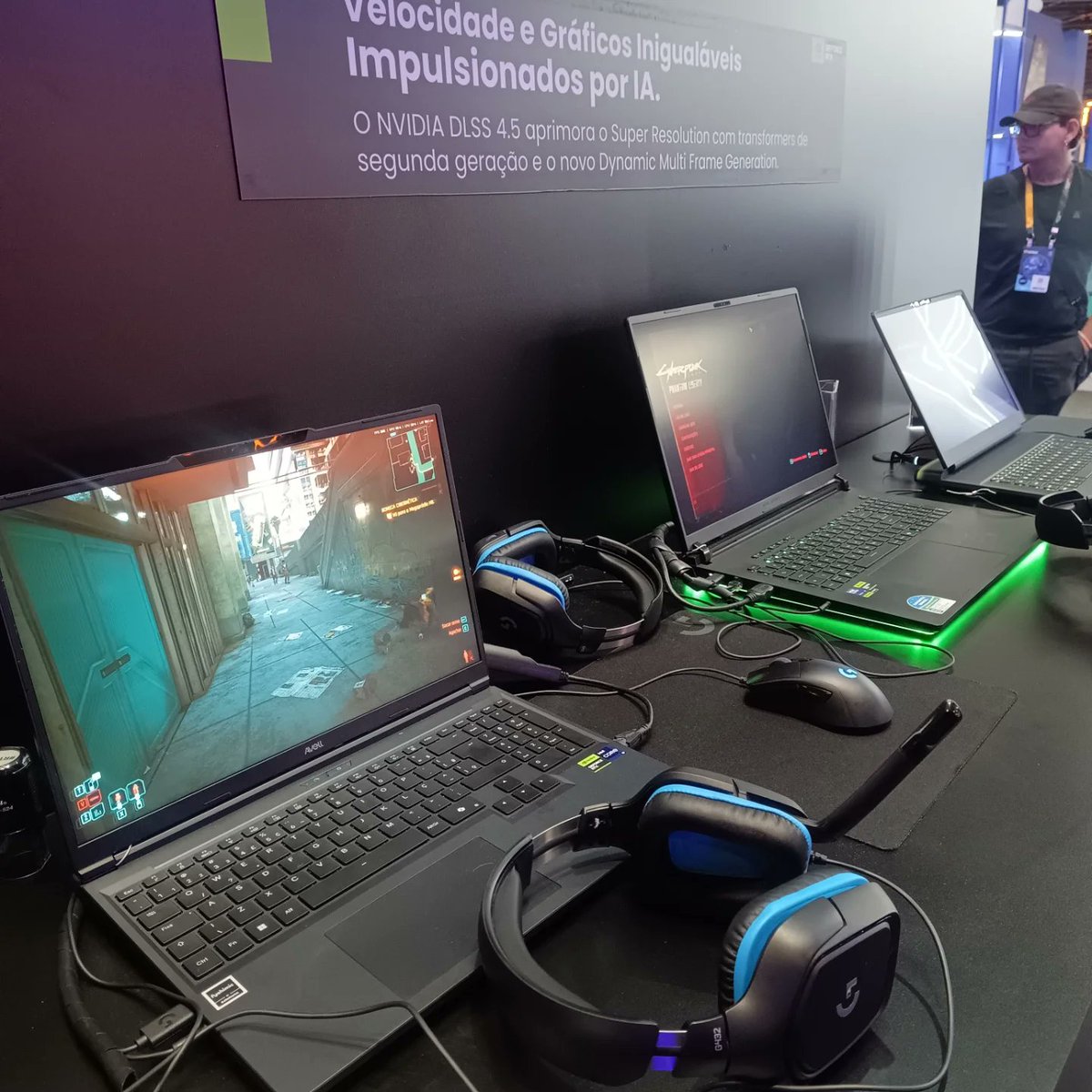 LiveStreamer_'s tweet photo. Stand: Nvidia
Evento: Gamescom 2026 

📸 4 momentos do espaço aqui no evento.

@NVIDIABrasil 

#nvidea #Gamescom2026 #BlogLiveStreamer https://t.co/A2IRy8meTL