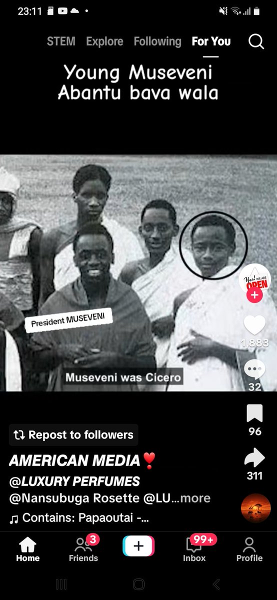Alibowomukisa's tweet photo. Now that @KagutaMuseveni has forced the Sovereignty Bill on #Ugandans, he must leave because he's a foreigner from #Rwanda who took over power by force. #m7mustgo #sendHimback
@UN @ABC
@UNHumanRights
@EUinUG @HouseofCommons https://t.co/ZtHldMWQWq