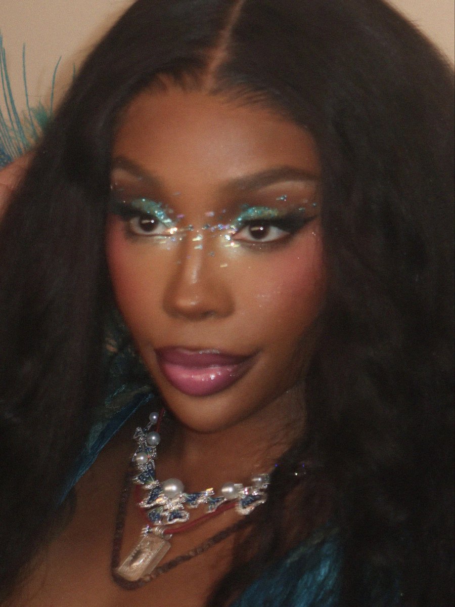 solanafiles's tweet photo. SZA https://t.co/TEcEe0wW9d