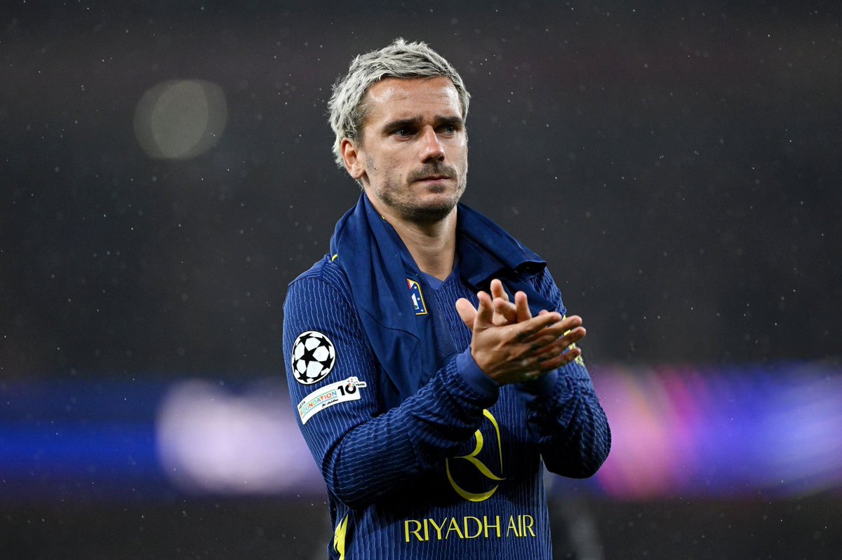 ActuFoot_'s tweet image. 🚨 Antoine Griezmann est le 3ème joueur ayant disputé le plus de matchs en Ligue des Champions sans avoir remporté la compétition. ❌ 

🥇 Gianluigi Buffon 🇮🇹 - 124 matchs
🥈 Zlatan Ibrahimović 🇸🇪 - 124 matchs
🥉 ANTOINE GRIEZMANN 🇫🇷 - 120 MATCHS

4️⃣ Koke 🇪🇸 - 118 matchs
5️⃣ Jan