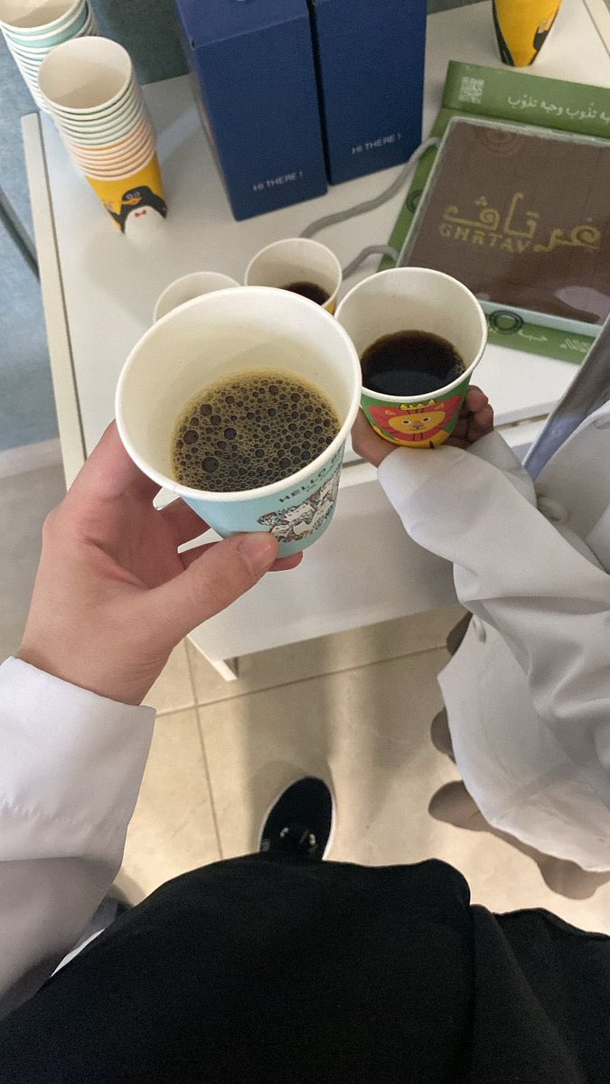 pharm446's tweet photo. احتفالٌ بسيط في مظهره، عميقٌ في دلالاته…
ختام آخر محاضرة فسيوليجي شكّل محطة مهمة، جسّدنا فيها روح الإنجاز بعد فترة من الجهد والمثابرة.

🎉Finally, we’re done, Physiology https://t.co/BiVJ4luyXW