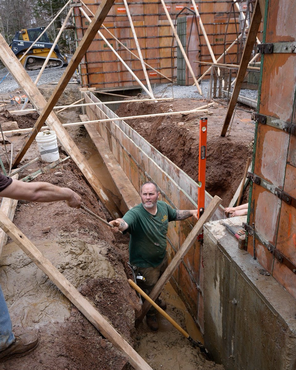 DesoReadyMixed's tweet photo. Forms set, crew, locked in, and another solid foundation taking shape! 🏗️💪🧱✨

From prep to pour, R. Deso brings dependable ready-mix service you can build on. 🚛🔥

Ready to schedule your next project? 
📞 518-298-8411
🔗 https://t.co/kcgbtx9RWZ

#ReadyMixConcrete https://t.co/7mIyiXXZY4