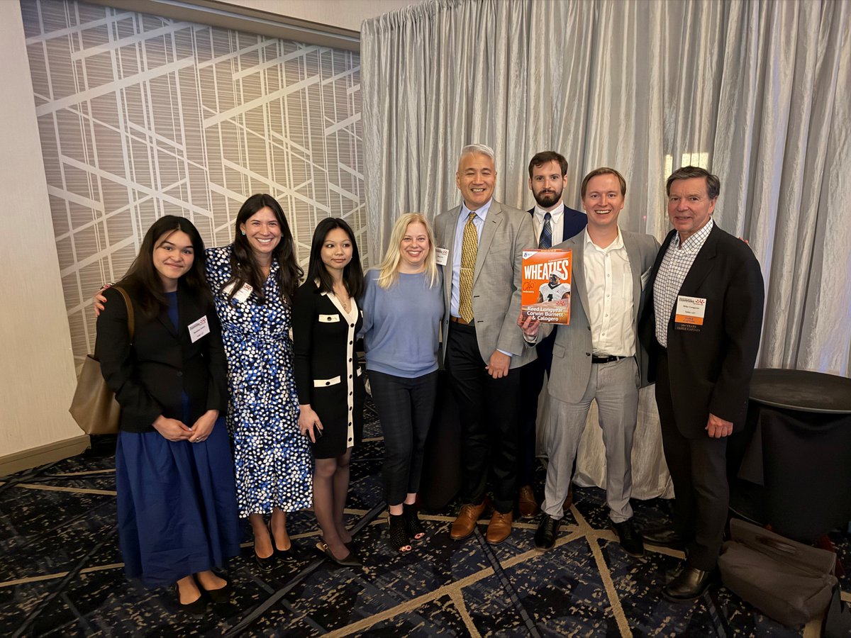 ReedLongyear's tweet photo. Reed Longyear attorneys and their guests attended the King County Bar Foundation’s annual Breakfast with Champions this morning. Jan Crawford from CBS News, spoke on the role of US Supreme Court and the importance of the rule of law for our democracy. https://t.co/nzX5CpmxTg