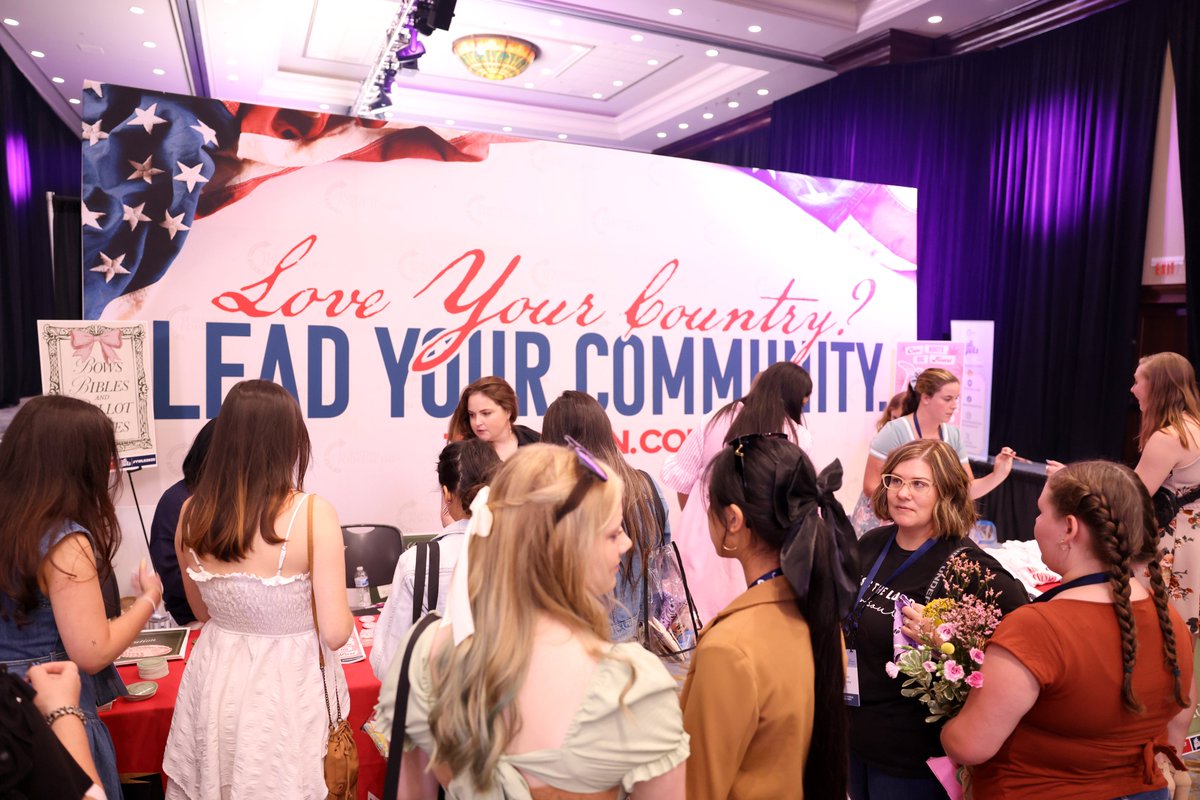 TPA_LT's tweet photo. 1 month away from TPUSA's Women's Leadership Summit!

June 5-7 in San Antonio-  women of all ages will come together to strengthen their minds, cultivate wellness, step boldly into their purpose, and anchor their spirits in faith. 

Learn more and register before it's too late: https://t.co/XkCtjcPDcM 💖