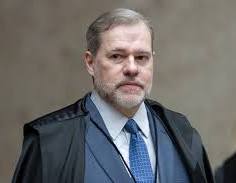 Dias Toffoli ainda é Ministro do STF? Está sumido desde as revelações do Maracutaiaiá. O sistema pode até querer que nos esqueçamls, mas não vamos, tal qual o Careca do Master e os 129 milhões.
