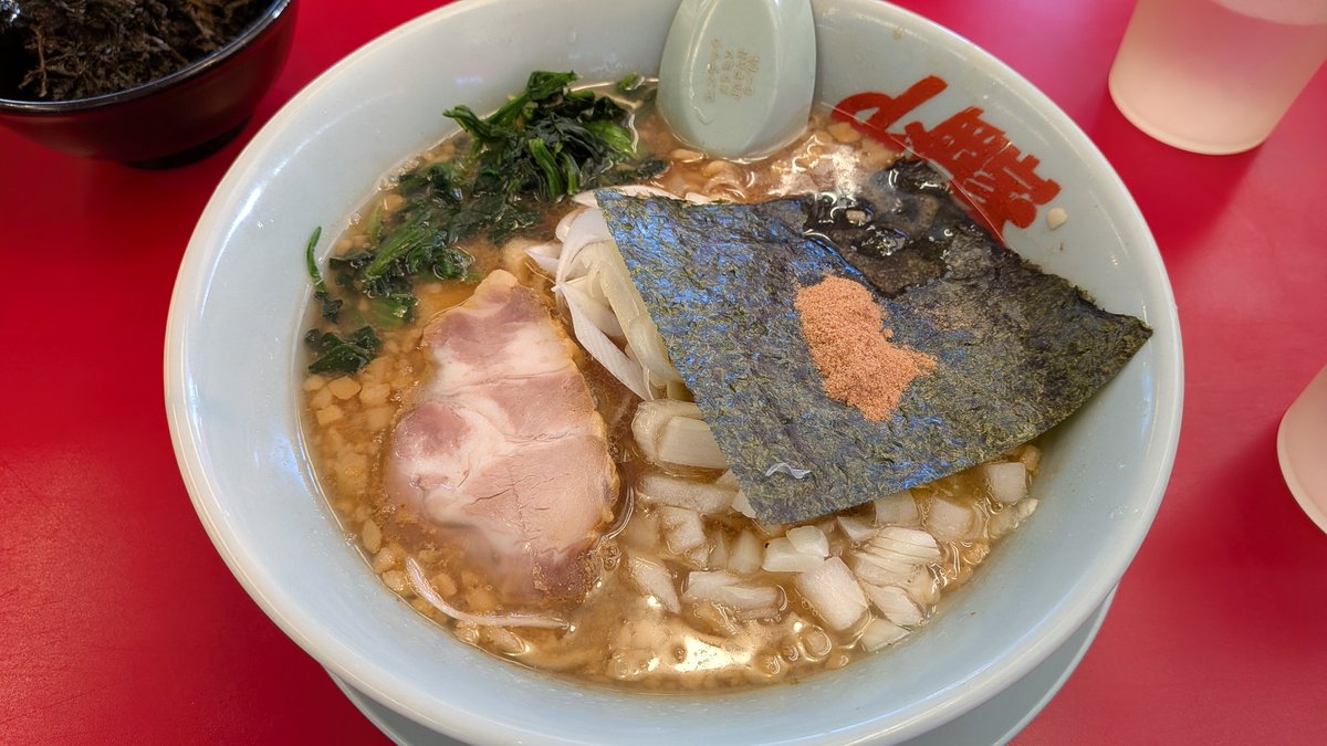 か tweet media