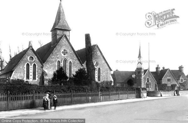 Jusagi91's tweet photo. Today I dreamed about Phillips at five years old, when he first started at the church school. He was feeling nervous and anxious to meet his new friends. https://t.co/orqnjezPfO