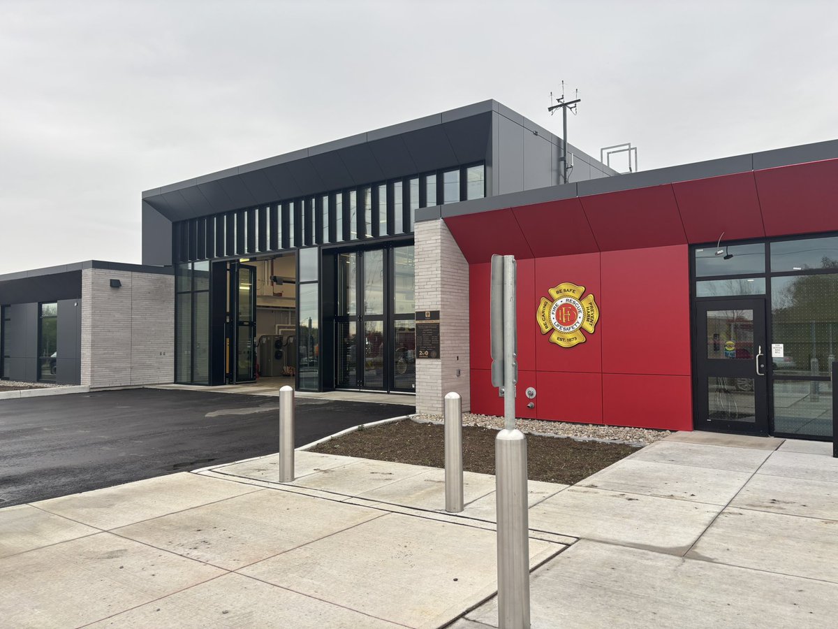 London Fire Department tweet media