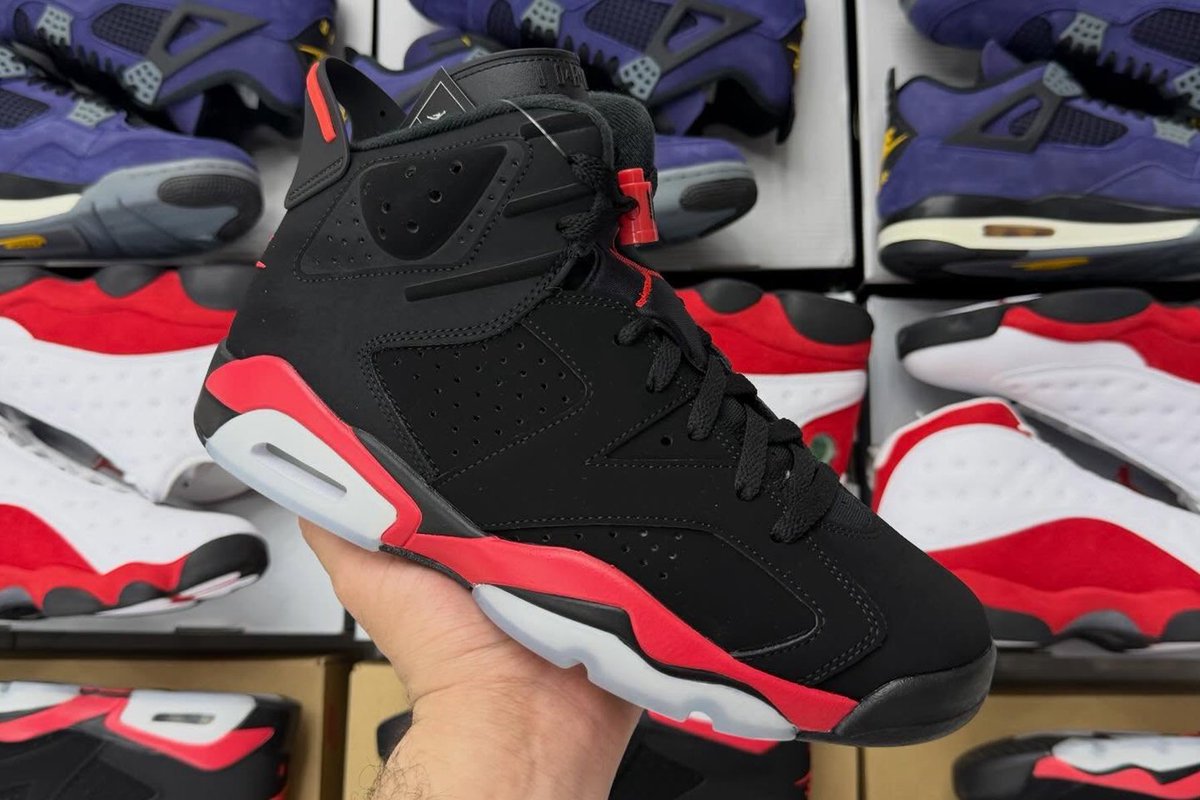 INSANE SNEAKER™ tweet media
