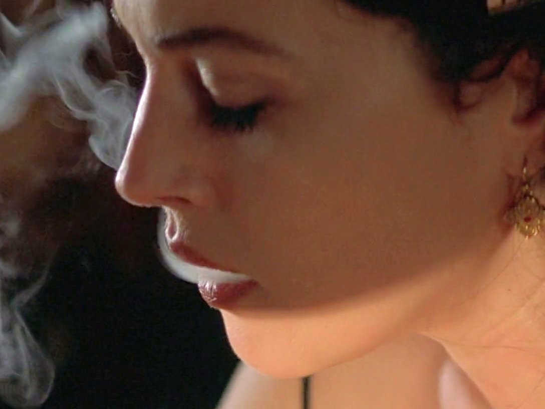 Monica Bellucci in Malèna (2000) https://t.co/EWF0LTNfby