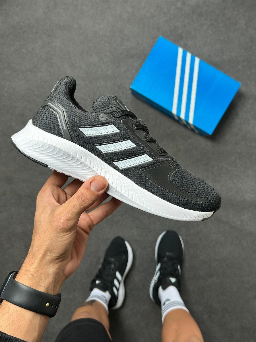 sneakergouki's tweet image. E agora modelos pretos curtiram?

Acesse: 🔗loja.menu/sneakersgouki

E veja muito mais modelos com certeza tem um que é teu estilo.

Aguardo teu contato.

#tenis #fyp #adidas #nike #sneakersbr #bh