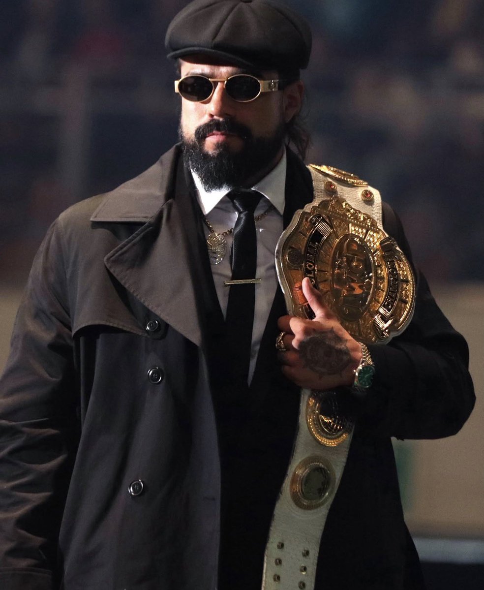 Andrade “El Idolo” The Real Latino Man! tweet media