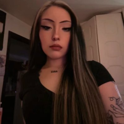 gen3vil's tweet photo. Consider this my rentry into X ig 🖤

#alt #wlw #x #imback #wisconsin #bi #lifestyle #altstyle #altfashion #altgirl #altgirls https://t.co/33UhVGec7p