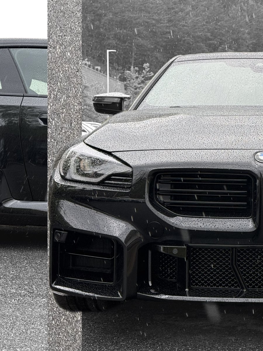 FieldsAuto's tweet image. Our own tech bought the BMW M2. 
When the expert chooses it for himself, the car speaks for itself. 

Come see it at BMW of Asheville. 
Learn more: (828) 681-9900 | bmwofasheville.com 
📸 Photos: Hector Carachure
_
#BMW #BMWM2 #BMWMPower #Asheville #BMWAsheville #FieldsBMW