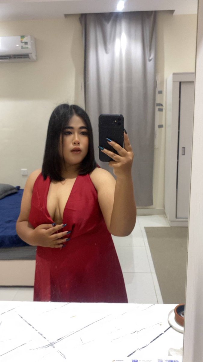 kessiera's tweet photo. #jeddah_ladyboy 
#lady_jeddah 
#ladyboy_jeddah 
🩶🖤🌟 https://t.co/gauhqnGYrn