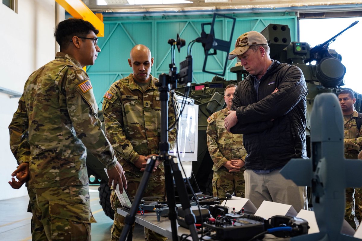 Secretary of the Army tweet media