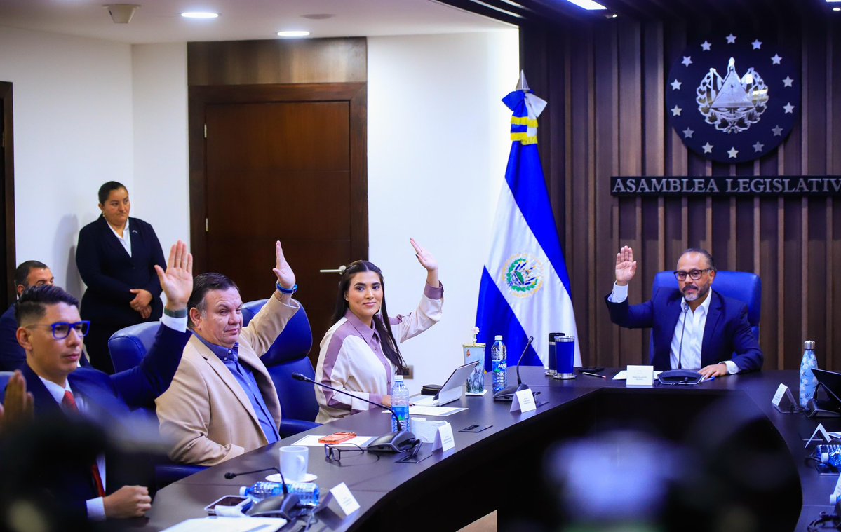 Alexia Rivas🇸🇻 tweet media