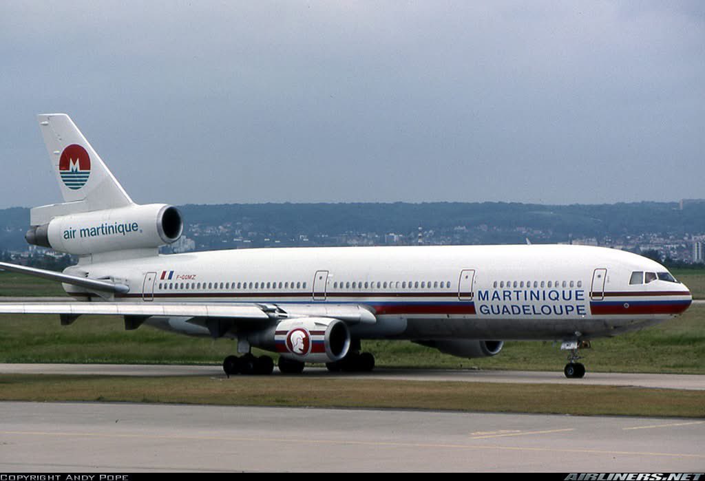 n194at's tweet image. Air Martinique/Guadeloupe (Minerve)
Douglas DC-10-30 F-GGMZ
ORY/LFPO Paris Orly Airport
June 15, 1991
Photo credit Andy Pope 
#AvGeek #Aviation #Airline #AvGeeks #Douglas #DC10 #Minerve #ORY #Paris #Orly 🇫🇷