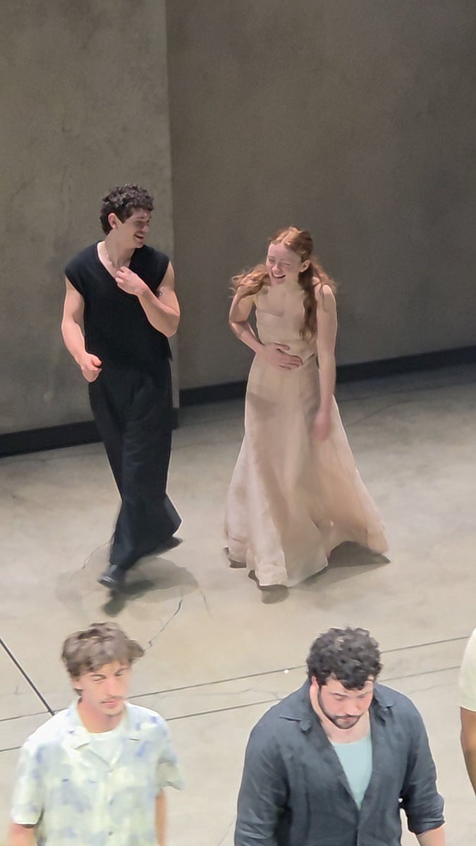bezerinatour's tweet photo. Went back to see Romeo &amp; Juliet again because I had a ticket I couldnt return and saw no point wasting it! Nice to see it with a different view. https://t.co/XLR0U4298r