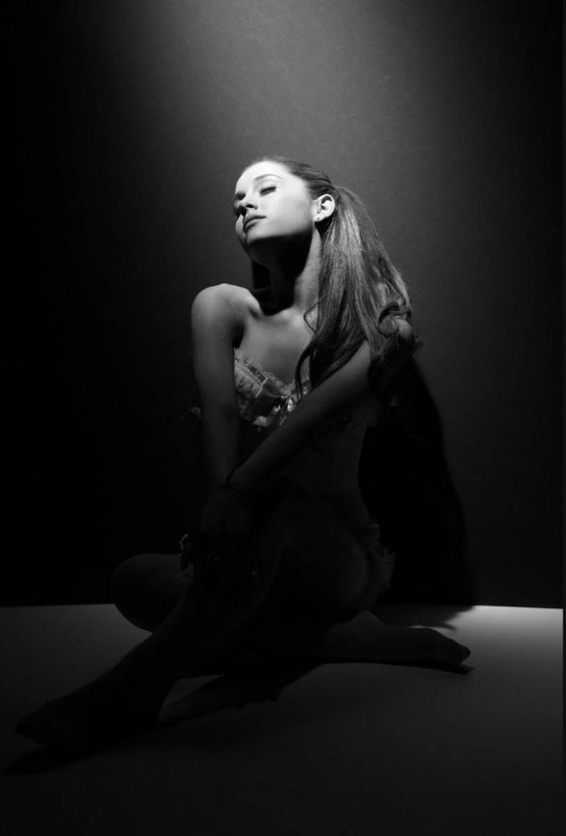 Ariana World HQ ꕤ tweet media