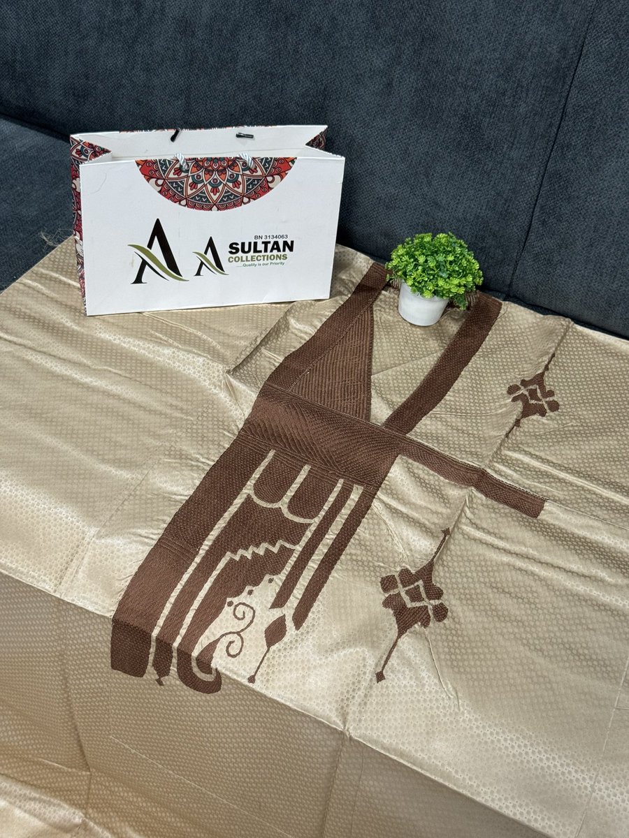 AA_Sultan_Caps's tweet photo. Sirfani Available in store at affordable price @AA_Sultan_Caps 

80k - 100k

Visit us at Shop No1, No31, No32 &amp; No33 Wappah Plaza Opposite GTbank GRA Zaria (08060347572) https://t.co/ADL4p1TJW6