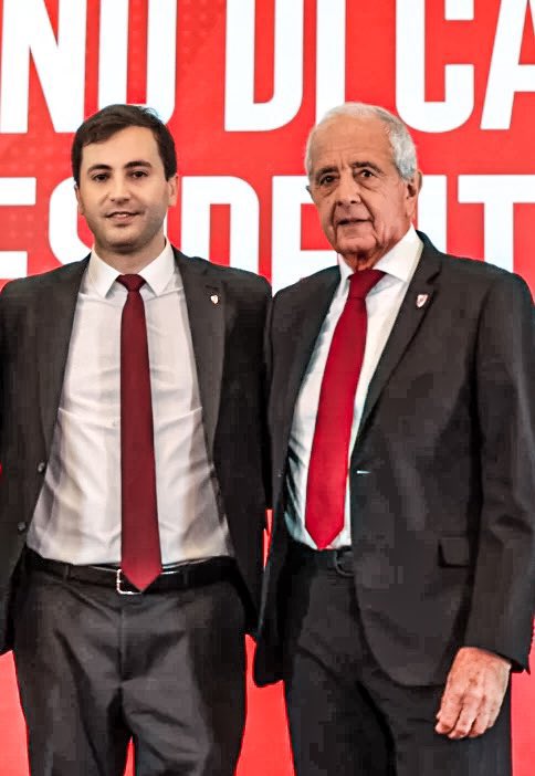 𝙈𝘼𝙓𝙄 tweet media