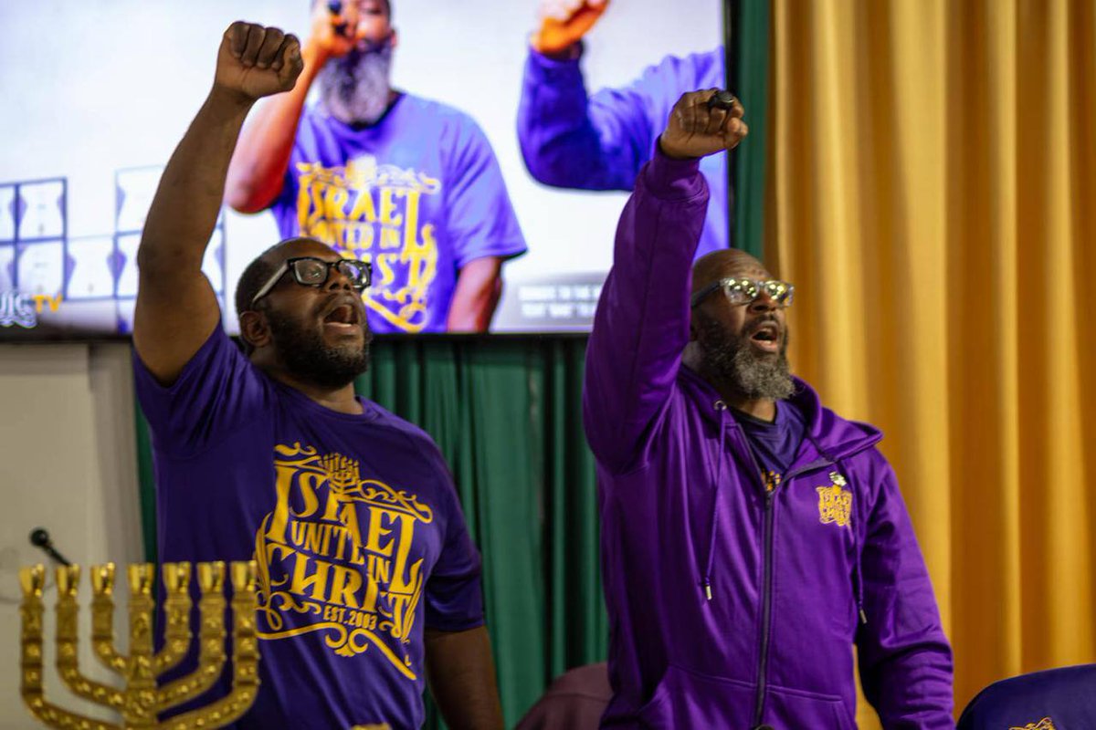 iuic_chicago's tweet photo. There is strength in Unity‼️💪🏿✊🏾
Text📲”Give” to (646)982-3858 to donate now.
#Brotherhood
#TheProphetsAreBack
#RuleAgain
#BlacksHispanicsNatives
#ArmiesOfTheLivingGod https://t.co/bT69WqloQe