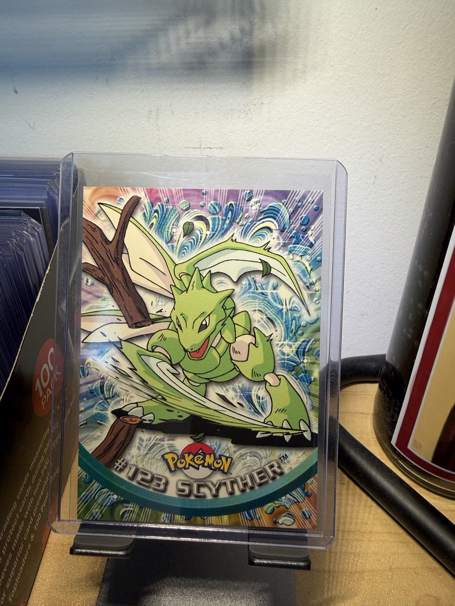 BasedCardGuy's tweet image. Check out NM! 2000 Topps Pokémon #123 Scyther Series 3 Blue Label TV Animation Edition  ebay.us/m/2vAKm3 #eBay via @eBay #TBBReposts #TBBCrew #CardsForSale #Scyther #Topps #Pokemon