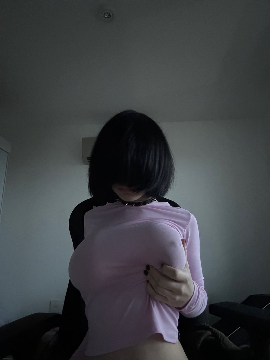 Nicoleponyxo Updates tweet media