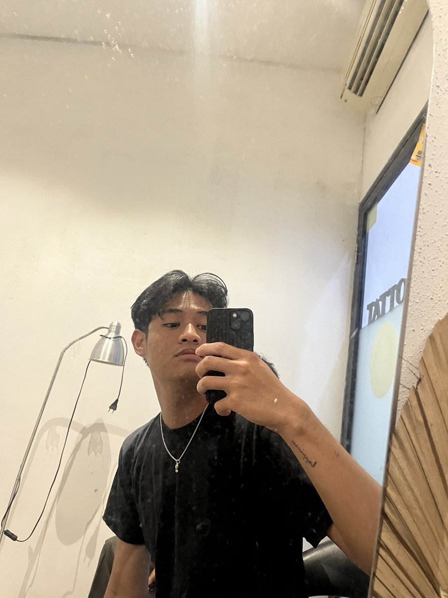 putraaaa tweet media